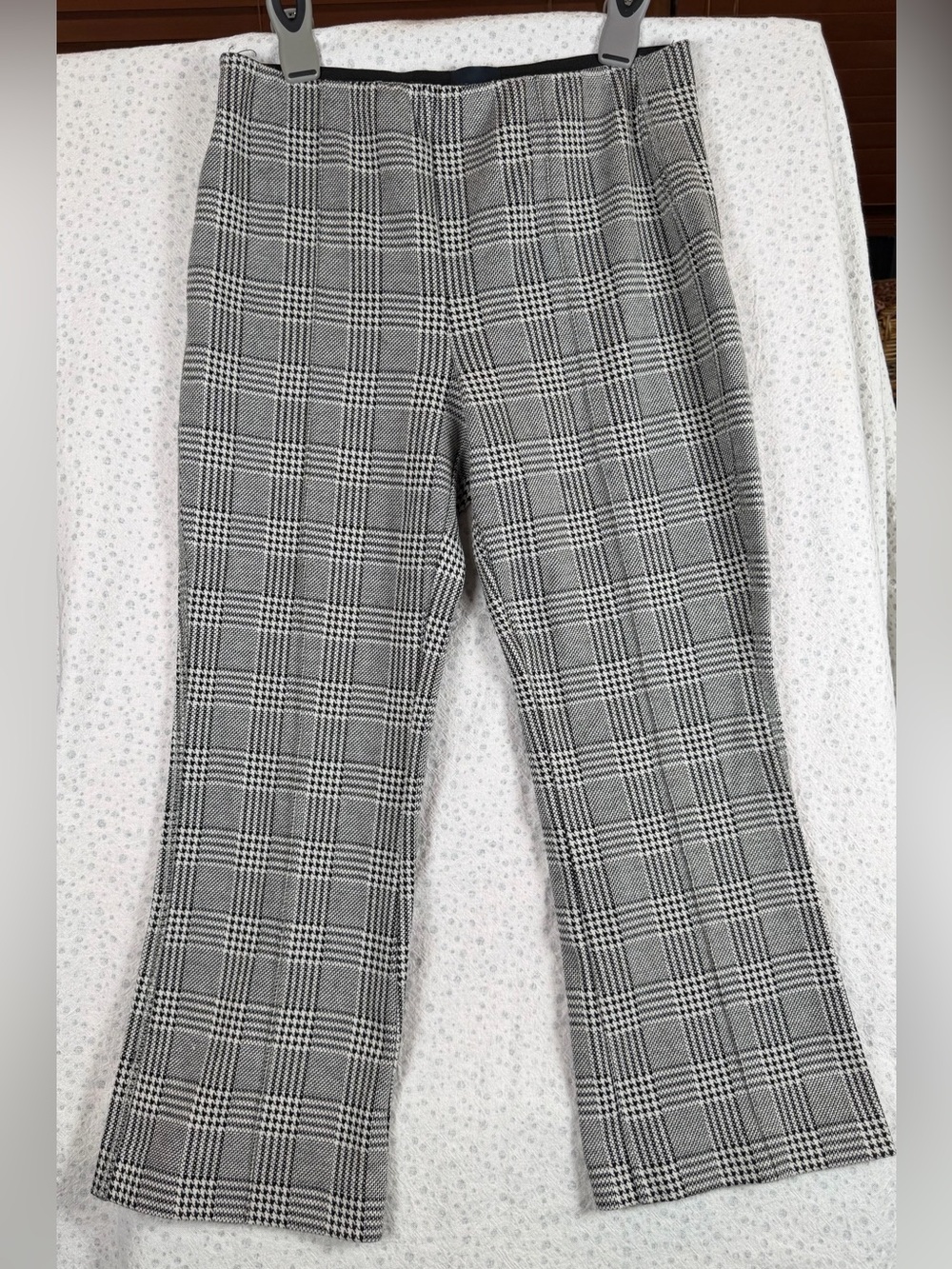 Anthropologie Maeve Black & White Plaid Cropped Boot-Cut Pants size Small